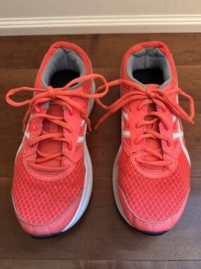 ASICS Jolt 3 GS Running Shoes Girls Size 6 Bright Coral Orange Athletic Sneakers